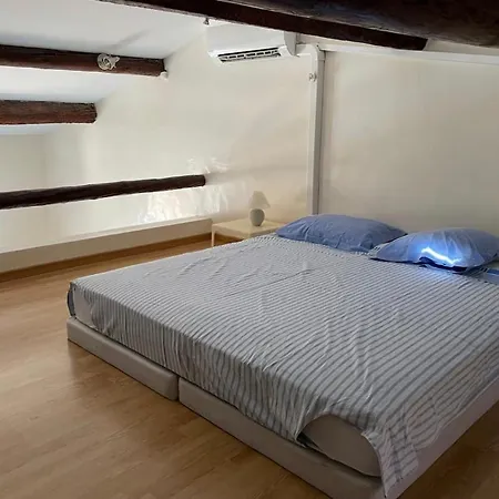 شقة L'authentique - Sur Le Port - Parking - Wifi